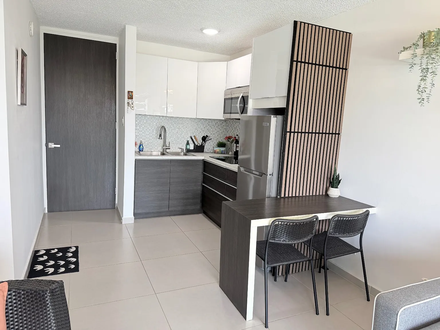 1 bed, 1.0 bath, 582 sqft, $2,000 — Photo 4