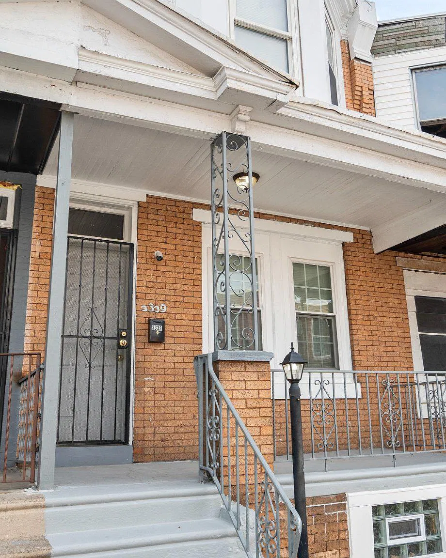 2 bed, 1.0 bath, 840 sqft, $1,225 — Photo 1
