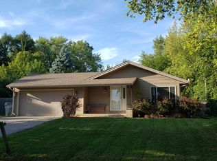 10016 W Terra Ave, Milwaukee, WI 53224