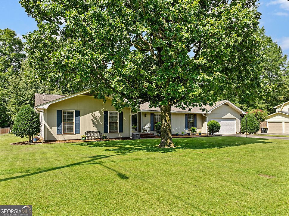1st image of 29 Donley Dr NW