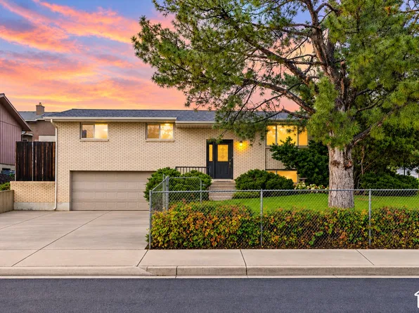 9565 S Indian Ridge Dr, Sandy, UT 84092