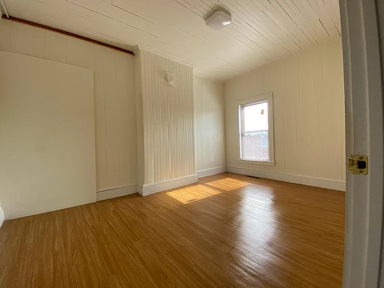 36 Franklin St #3 — Photo 9