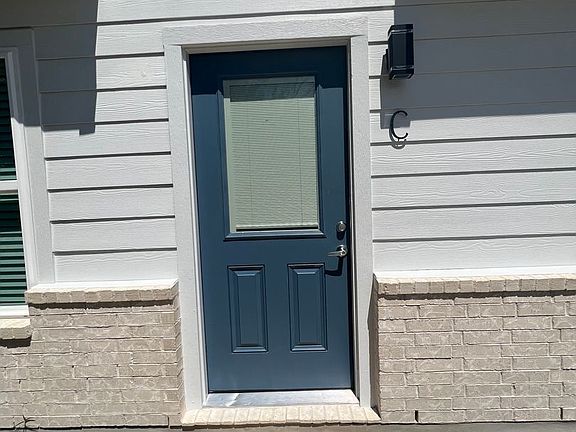 5th image of 1901 Hearthstone Dr APT C