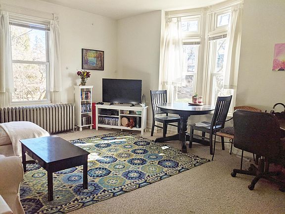Living room before floors were refinished