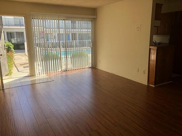 1st image of 3732 Mentone Ave APT 5
