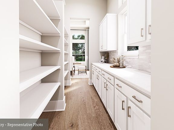 The Mendoza - Pantry