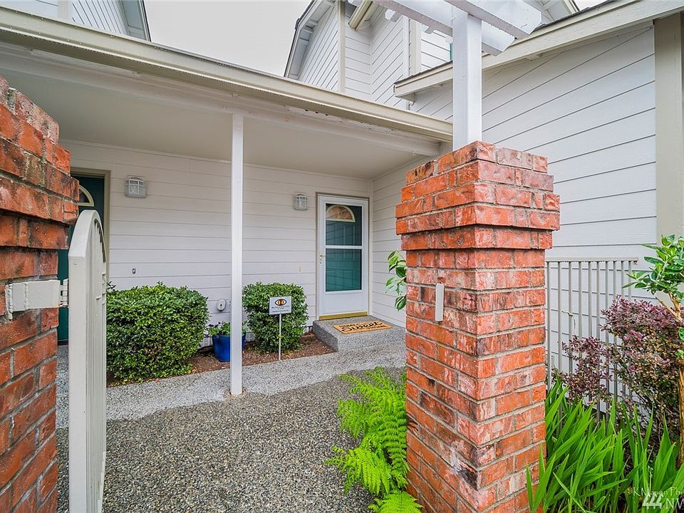 Unit B 106 comes equipped with a security system too.