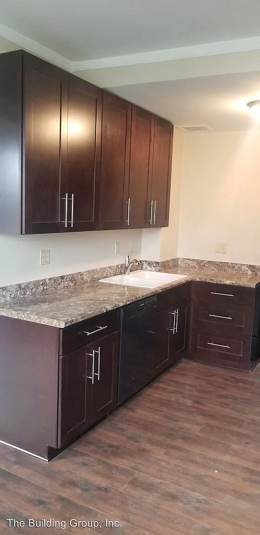 5555 S Everett Ave APT A7-8 photo 1