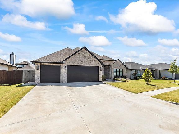 2nd image of 15644 Fountain Creek Ln