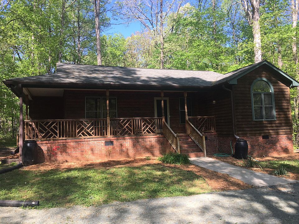 1st image of 4903 Silver Fox Ln