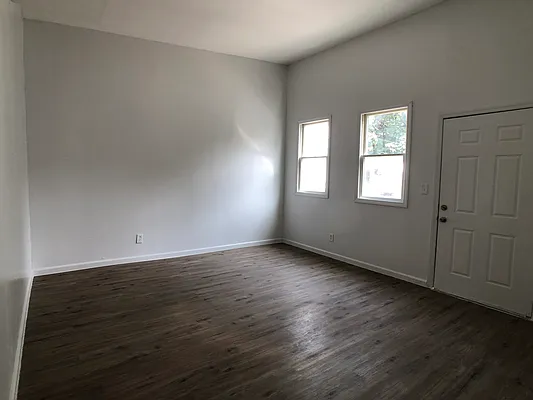 Rented by Brooklyn Ports Realty | media 3