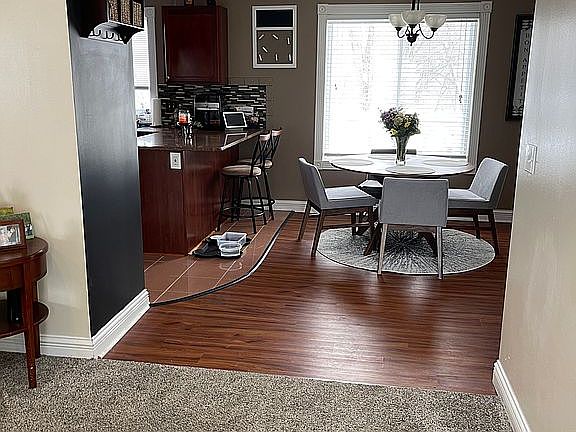 5th image of 2424 Marfield Dr SW