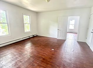 49 Ashley St #3, Waterbury, CT 06704