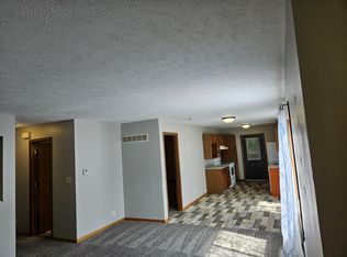 3020 NW 7th St, Lincoln, NE 68521