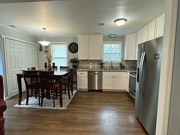 5th image of 44 Kemp Rd