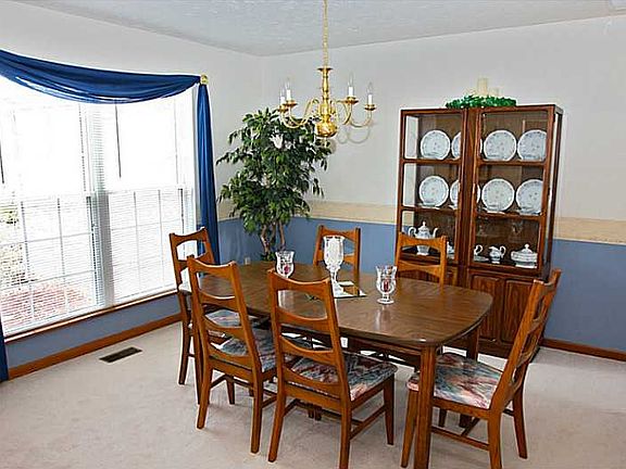 3rd image of 1521 Pippin Ct