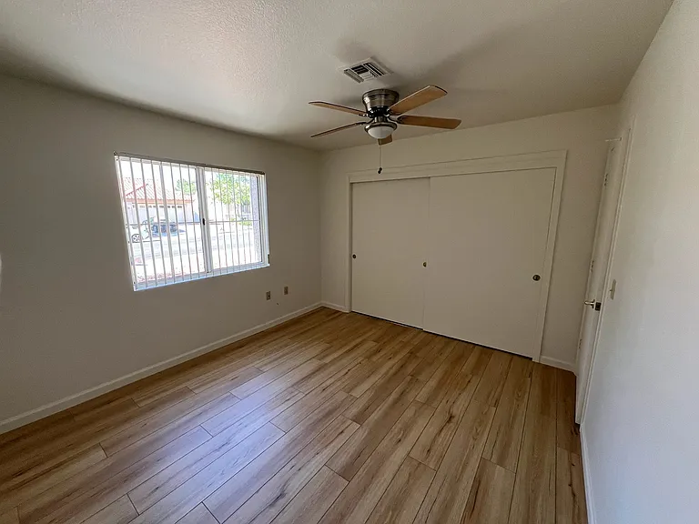 Guest bedroom