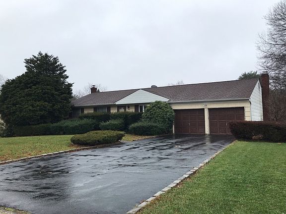 3rd image of 23 Pumpkin St