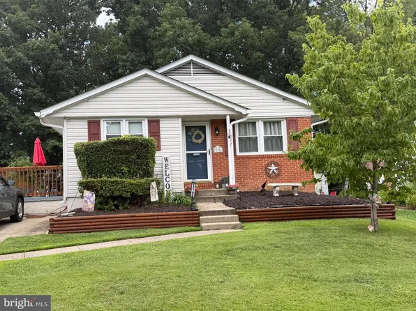 12706 Valleywood Dr, Woodbridge, VA 22192