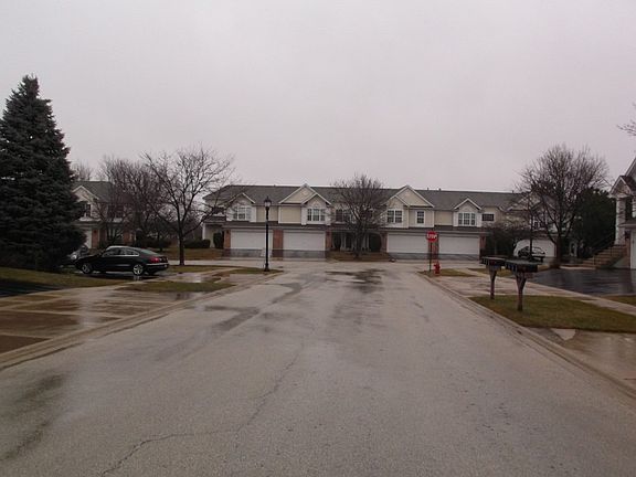 4th image of 931 Charlela Ln