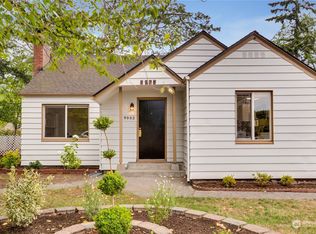 9902 Whitman Ave SW, Lakewood, WA