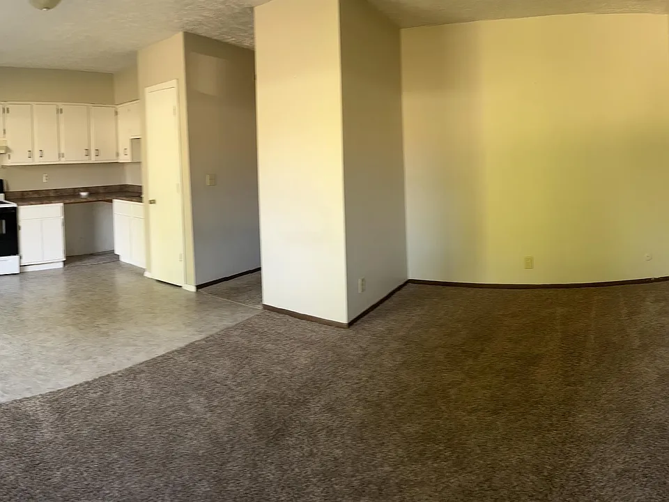 111 Floss Mar Ct #1