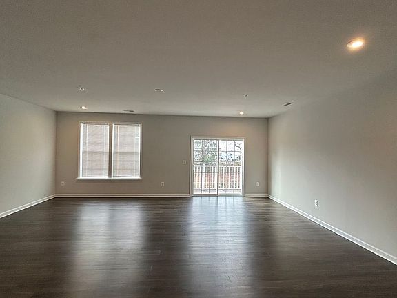 5th image of 4607 Wistar Creek Dr #B
