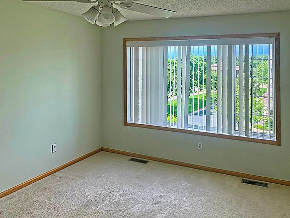 4th image of 2142 Eagle Trace Ln