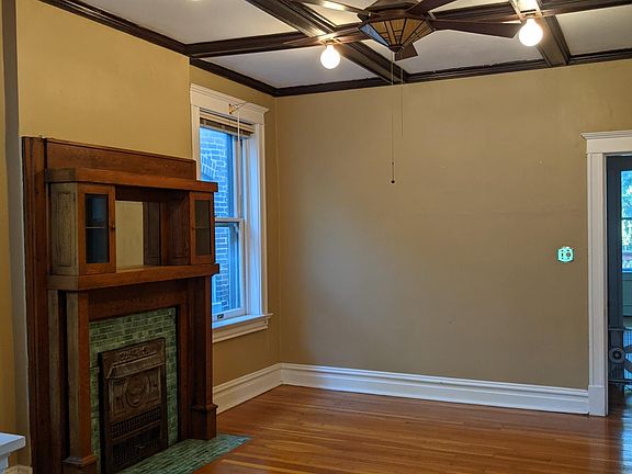 2nd image of 4408 Arsenal St #2F