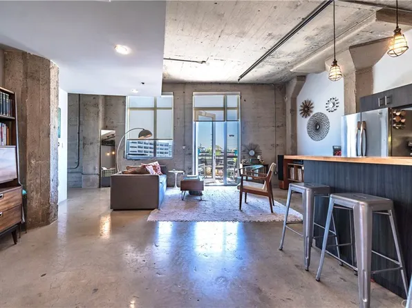 825 E 4th St APT 505, Los Angeles, CA 90013