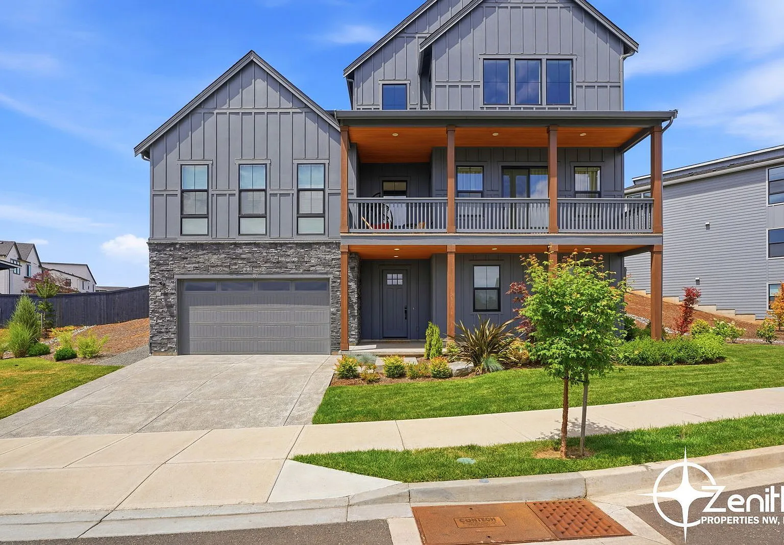 6 bed, 5.0 bath, 4081 sqft, $5,295 — Photo 1