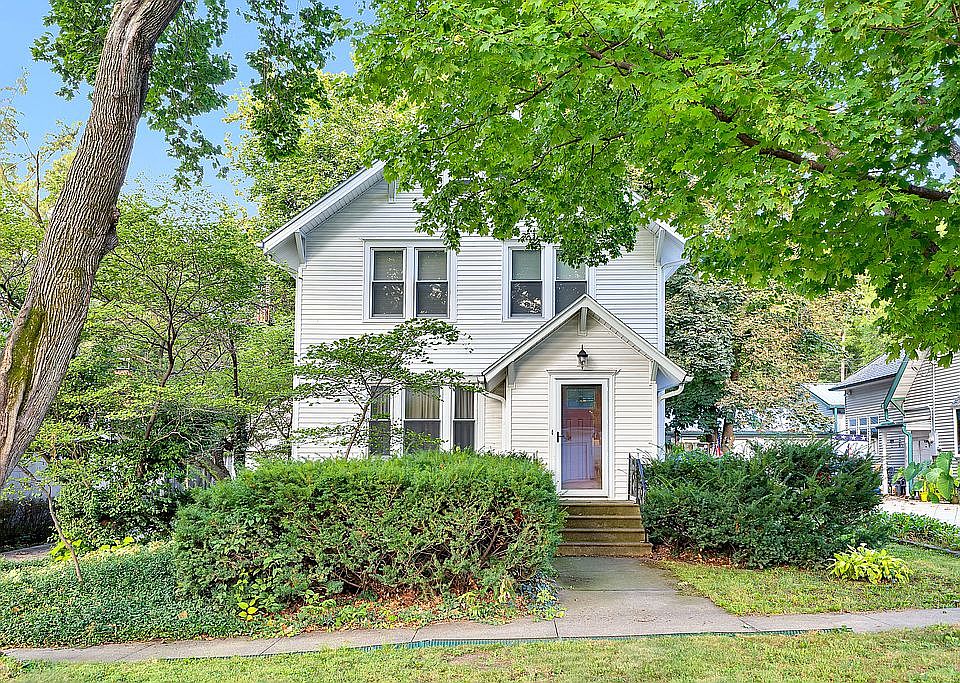 1st image of 811 Highland Ave