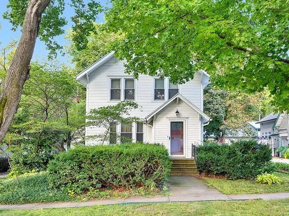 811 Highland Ave, Red Oak, IA 51566