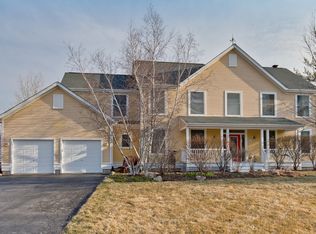 1214 Prairie Trl, Grayslake, IL 60030