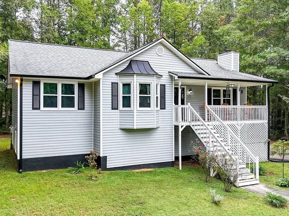 13 Black Water Dr, White, GA 30184