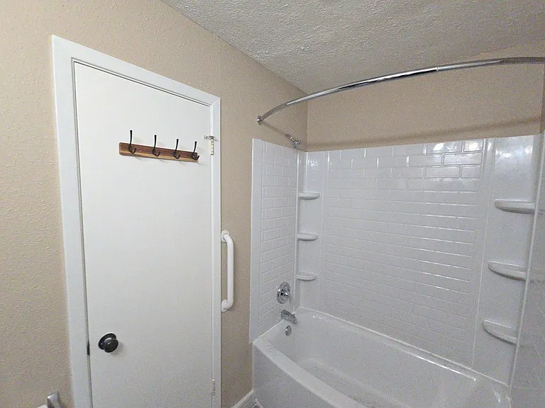 11130 Thunderhaven Dr — Photo 15