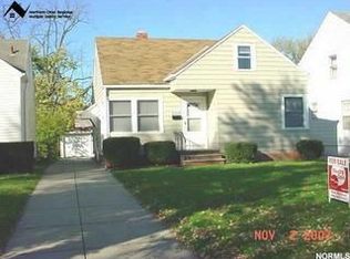 5112 Clement St, Maple Heights, OH 44137