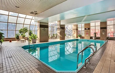 Rented by R New York