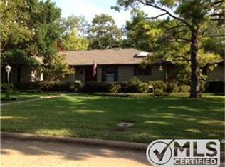 4050 Meadowdale Ln, Dallas, TX 75229
