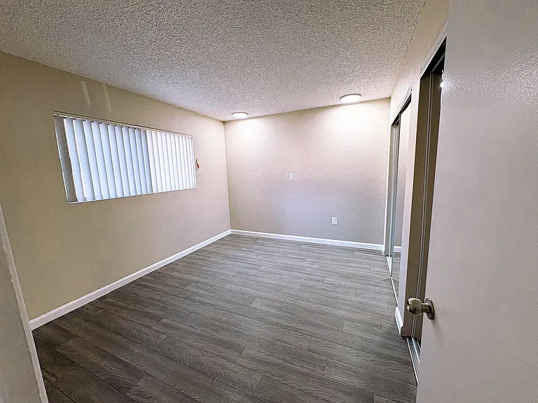 Ogden Villas — Photo 12