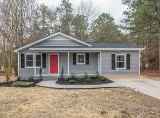 904 E Greenbriar Dr, Fuquay Varina, NC 27526