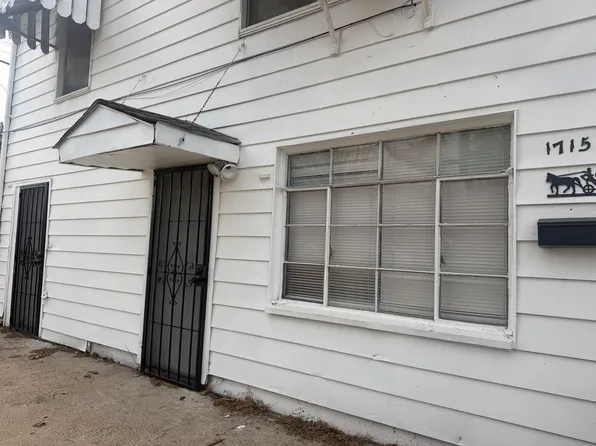 1715 Division St #A, North Little Rock, AR 72114