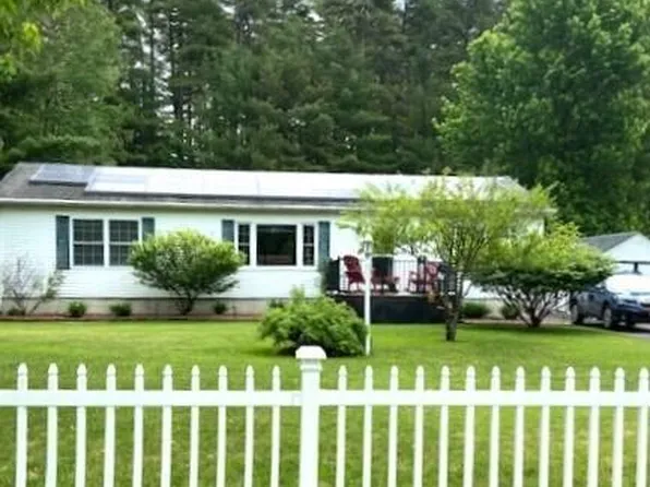 63 Zenas Drive, Queensbury, NY 12804