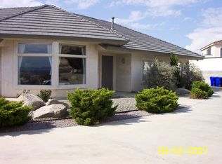 18752 Kamana Rd, Apple Valley, CA 92307
