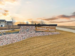 84 Legend Trl, Elkhorn, NE 68022