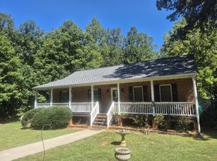 11641 Five Forks Rd, Farmville, VA 23901