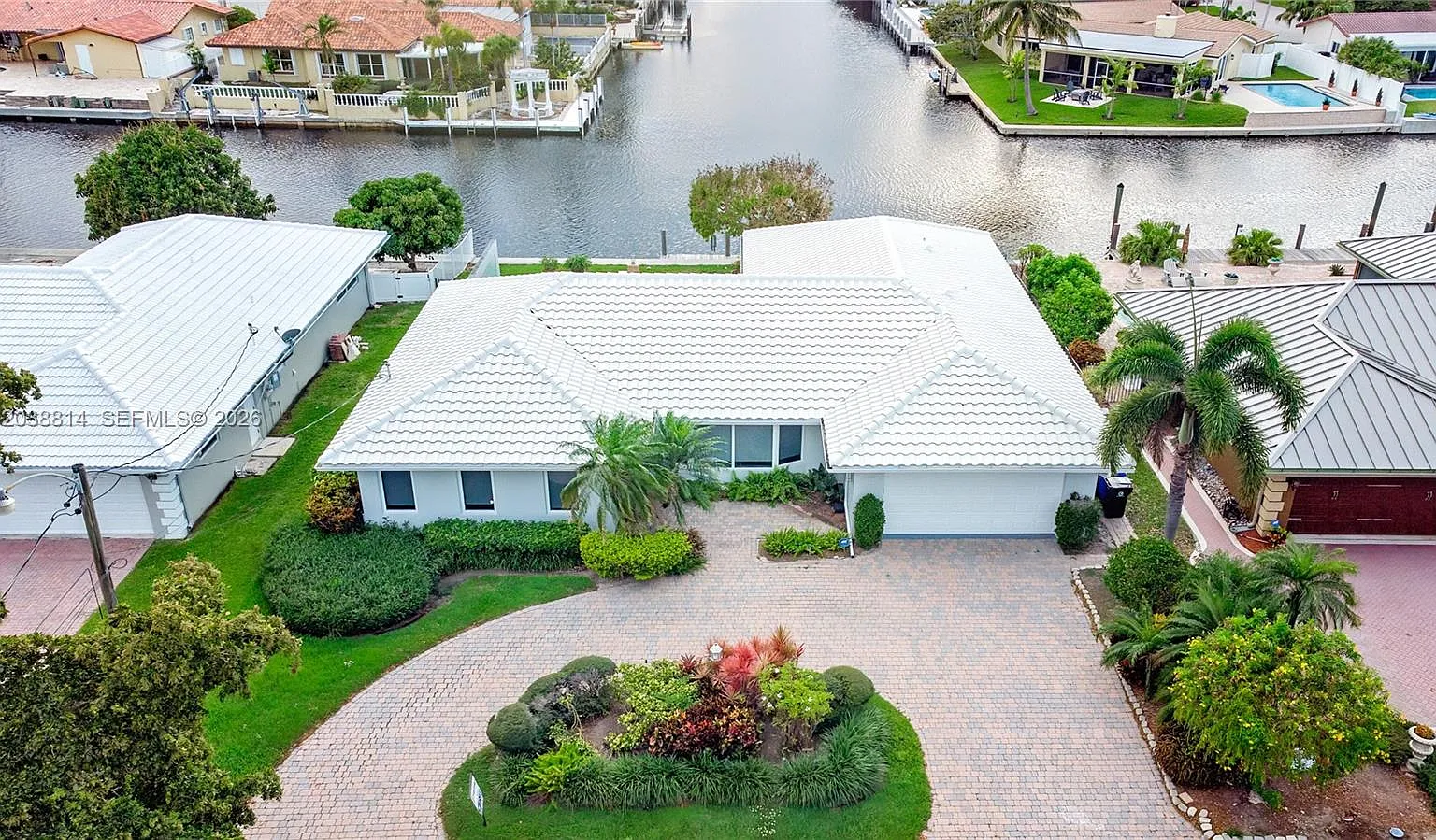 Lake Estates — Photo 2