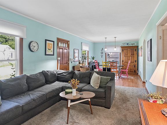 5th image of 3635 67th St