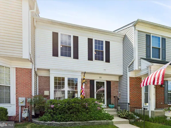 211 Gray Fox Ct, Edgewater, MD 21037