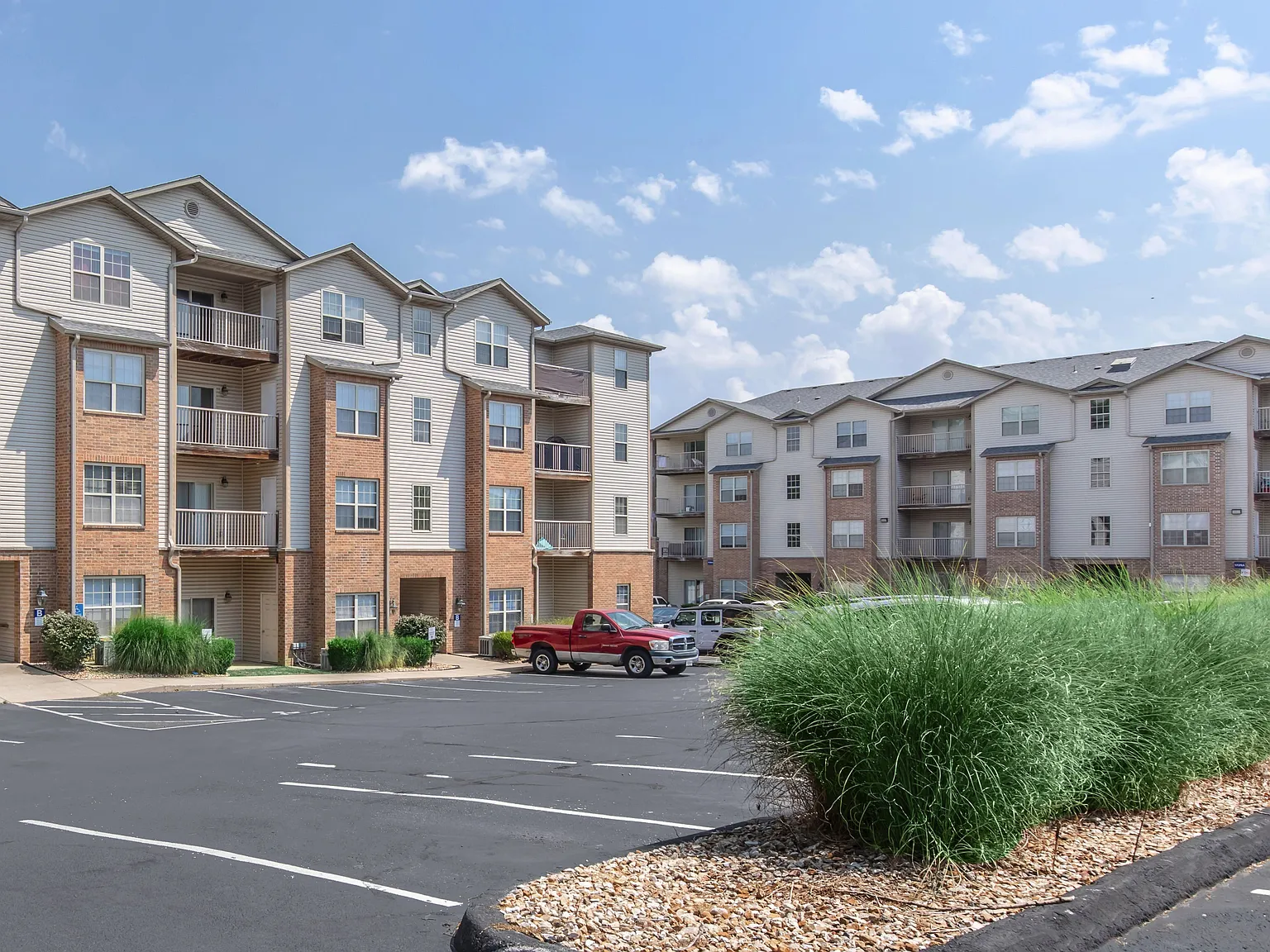Marion Park Apartments — Photo 3